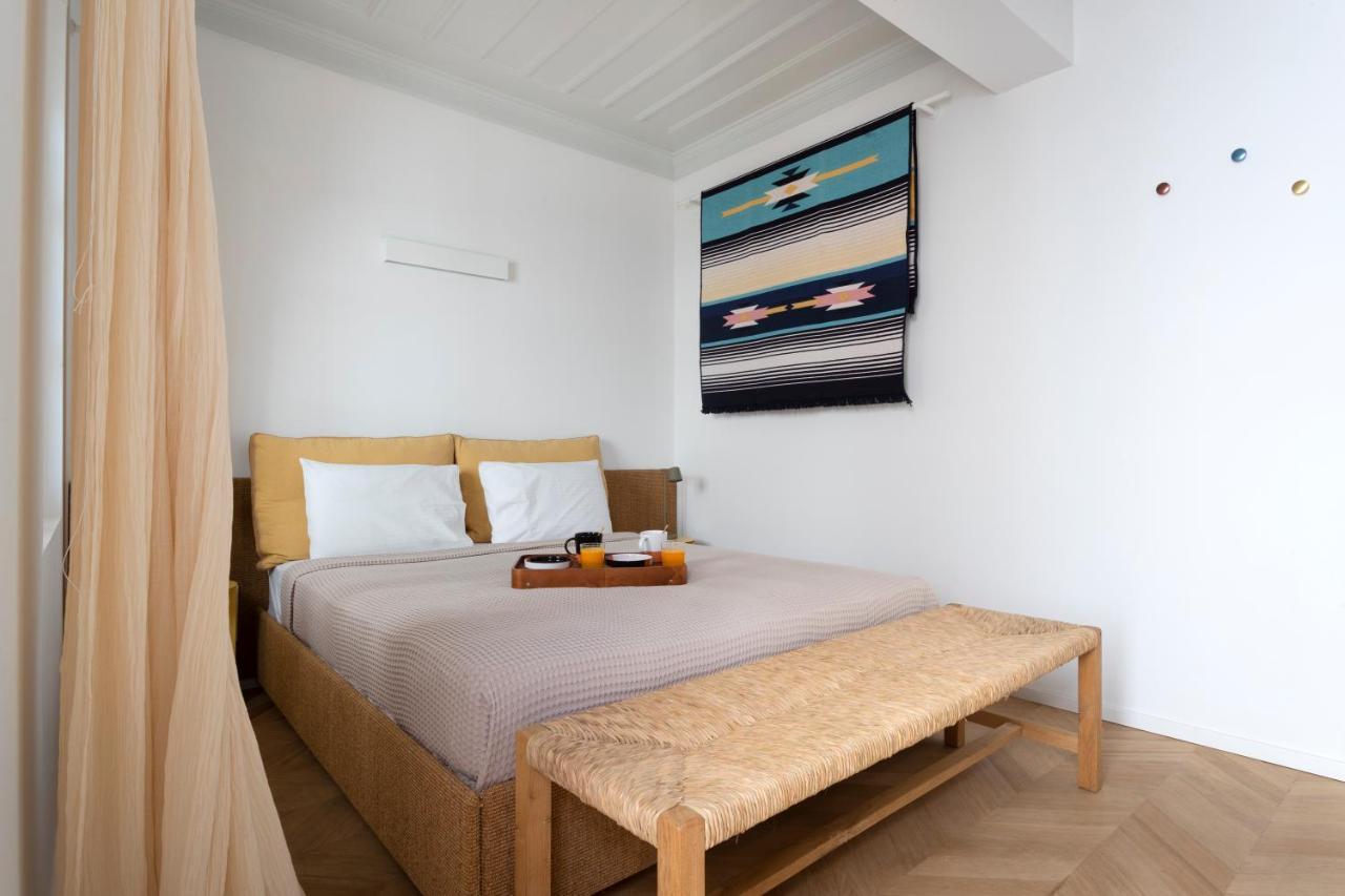 Guesthouse Niriides Spetses Town ภายนอก รูปภาพ